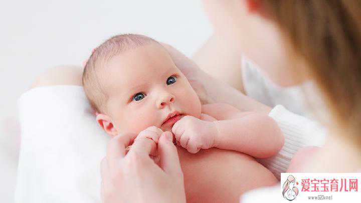 供卵试管包成功哪家优惠，新生儿为什么会吐奶